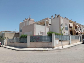 APARTAMENTOS TURISTICOS LAS CINCO JOYAS, Linares